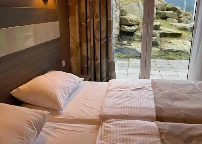 Czarna Gora Tignes 1 Heudorf